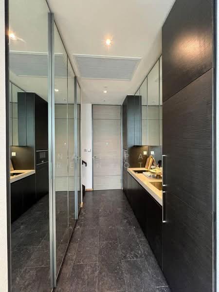 28 Chidlom, Bangkok, 28 Chit Lom Alley, Lumphini, Pathum Wan, Bangkok, 1 Bedroom, 51 sqm, Condo For Sale, by Nattapat Reunyota, 500373300 - DDproperty.com