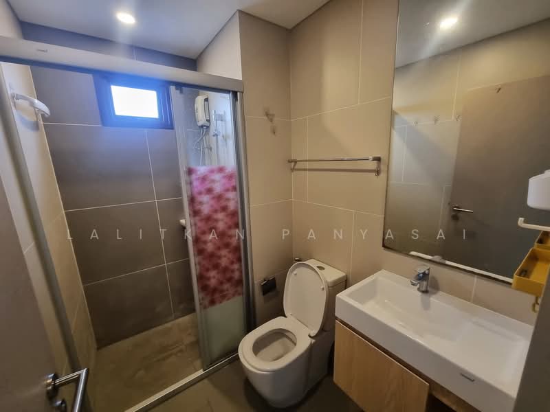 Lumpini Suite Dindaeng-Ratchaprarop, Bangkok, Asoke-Dindaeng Road, Din Daeng, Bangkok, 2 Bedrooms, 46 sqm, Condo For Rent, by Lalitkan Panyasai, 500373336 - DDproperty.com