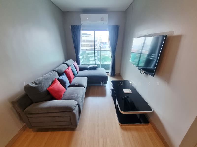 Lumpini Suite Dindaeng-Ratchaprarop, Bangkok, Asoke-Dindaeng Road, Din Daeng, Bangkok, 2 Bedrooms, 46 sqm, Condo For Rent, by Lalitkan Panyasai, 500373336 - DDproperty.com