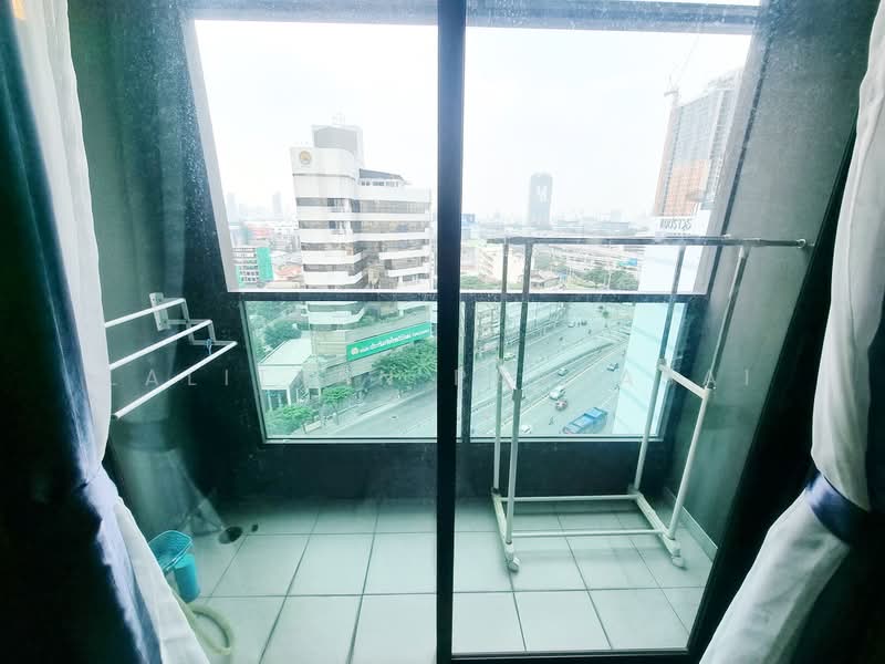 Lumpini Suite Dindaeng-Ratchaprarop, Bangkok, Asoke-Dindaeng Road, Din Daeng, Bangkok, 2 Bedrooms, 46 sqm, Condo For Rent, by Lalitkan Panyasai, 500373336 - DDproperty.com