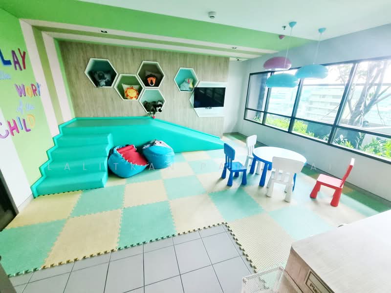 Lumpini Suite Dindaeng-Ratchaprarop, Bangkok, Asoke-Dindaeng Road, Din Daeng, Bangkok, 2 Bedrooms, 46 sqm, Condo For Rent, by Lalitkan Panyasai, 500373336 - DDproperty.com