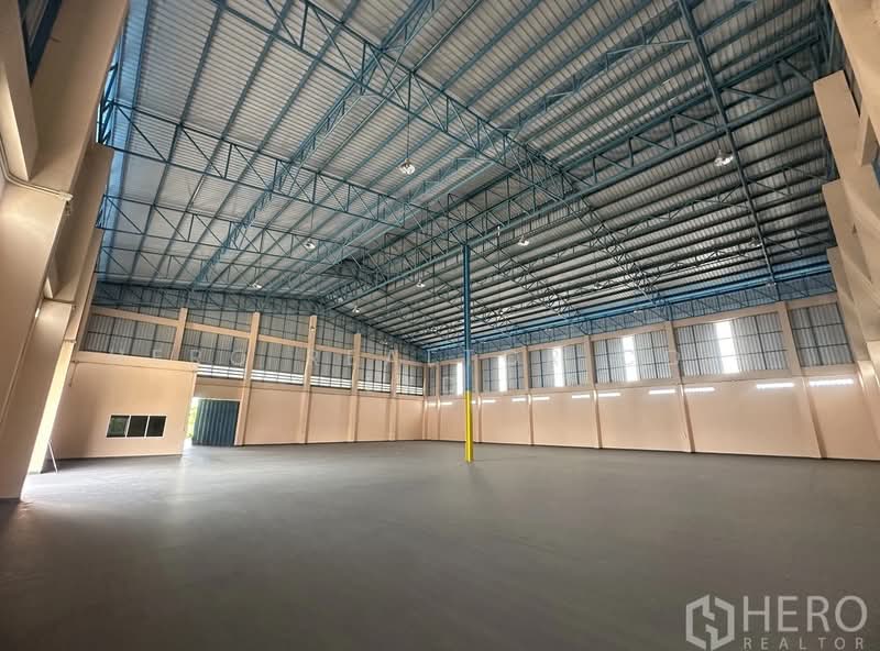 For rent Warehouse 1094 sq.m. in Lat Lum Kaeo, Lat Lum Kaeo, Pathum Thani HRE00960, ปทุมธานี, ลาดหลุมแก้ว, ปทุมธานี, 1,094 ตร.ม., โกดัง-โรงงาน ให้เช่า, โดย Hero Realtor Co., Ltd., 500373379 - DDproperty.com