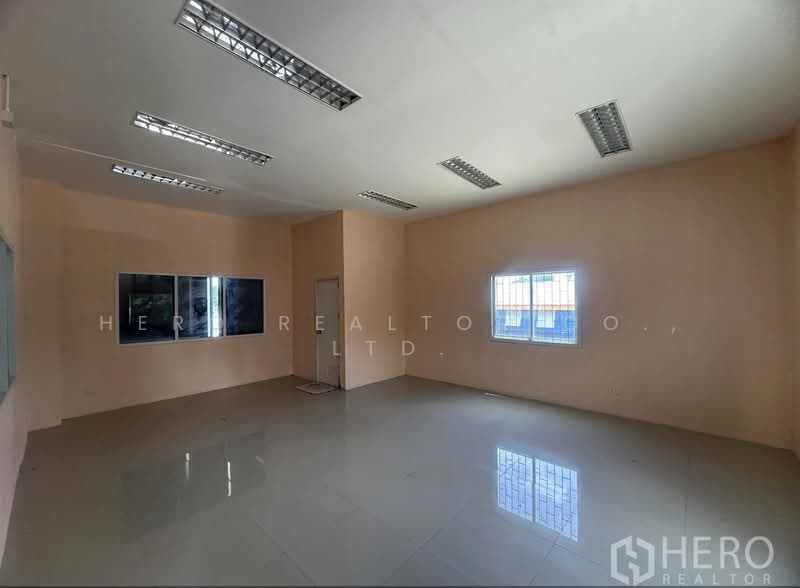 For rent Warehouse 1094 sq.m. in Lat Lum Kaeo, Lat Lum Kaeo, Pathum Thani HRE00960, Pathum Thani, Lat Lum Kaeo, Lat Lum Kaeo, Pathum Thani, , 1,094 sqm, Warehouse/Factory For Rent, by Hero Realtor Co., Ltd., 500373379 - DDproperty.com