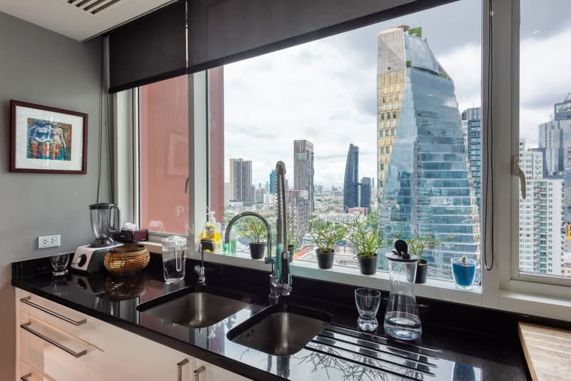 Fullerton Sukhumvit, Bangkok, Sukhumvit Road, Khlong Tan Nua, Watthana, Bangkok, 3 Bedrooms, 170 sqm, Condo For Rent, by Pawanrat Panchawanon, 500373383 - DDproperty.com