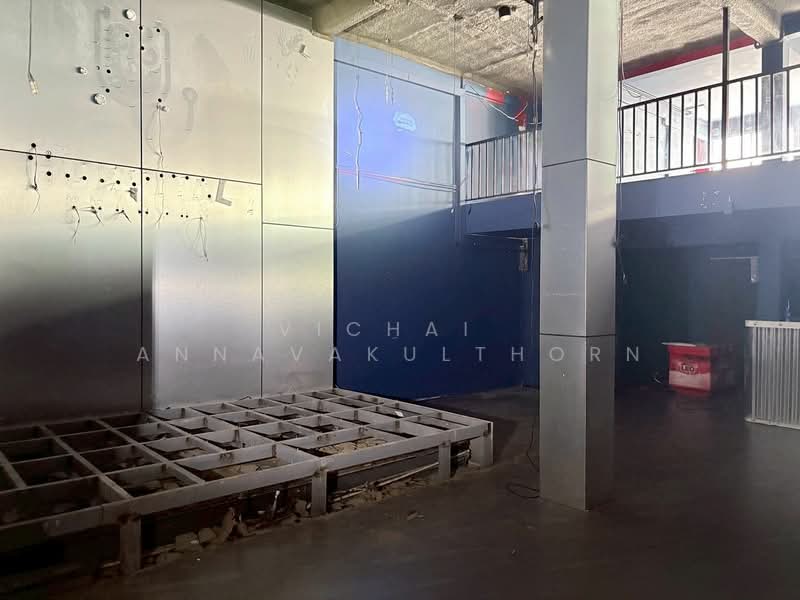 Commericial Building in Khaosan road, Bangkok, Talat Yot, Phra Nakhon, Bangkok, , 336 sqm, Retail Space For Rent, by Vichai Annavakulthorn, 500373401 - DDproperty.com
