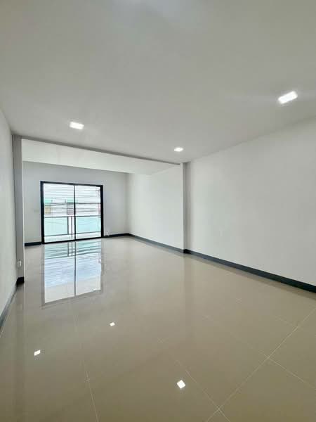 บ้านสวัสดิการเพื่อข้าราชการ กทม, Nonthaburi, Bang Talat, Pak Kret, Nonthaburi, 2 Bedrooms, 95 sqm, Townhouse For Sale, by NR AGENT, 500373429 - DDproperty.com