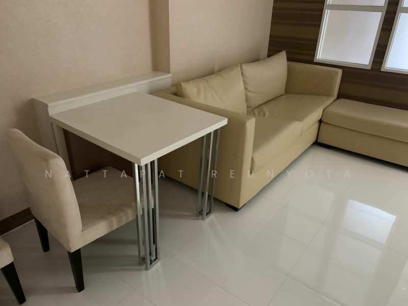 Ivy Sathorn 10 : ไอวี่ สาทร 10, กรุงเทพ, 88 ซอยสาทร 12 ถนนสาทร, สีลม, บางรัก, กรุงเทพ, 33 ตร.ม., คอนโด ขาย, โดย Nattapat Reunyota, 500373496 - DDproperty.com
