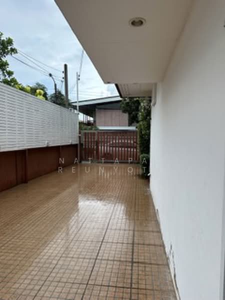 3-BR House, Bangkok, Lat Yao, Chatuchak, Bangkok, 3 Bedrooms, 300 sqm, Single Detached House For Sale, by Nattapat Reunyota, 500373509 - DDproperty.com