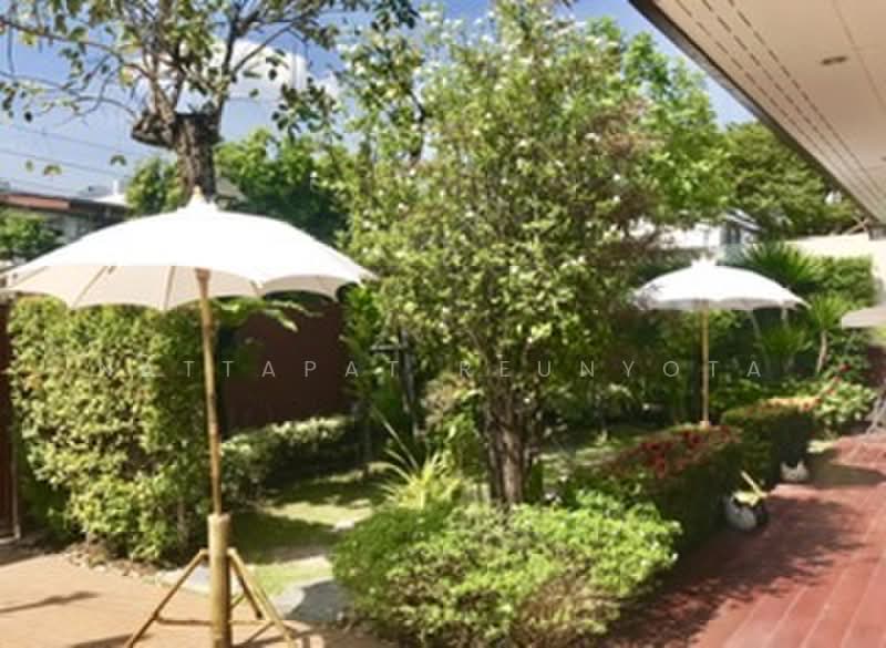 3-BR House, Bangkok, Lat Yao, Chatuchak, Bangkok, 3 Bedrooms, 300 sqm, Single Detached House For Sale, by Nattapat Reunyota, 500373509 - DDproperty.com