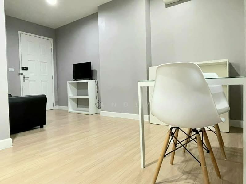 Life @ Sathorn 10, Bangkok, 48 Soi Sathorn 10, Sathorn Road, Silom, Bang Rak, Bangkok, 1 Bedroom, 39 sqm, Condo For Rent, by Sandly, 500373518 - DDproperty.com