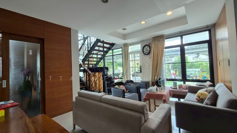 บ้าน 4-ห้องนอน, กรุงเทพ, ลาดพร้าว, กรุงเทพ, 400 ตร.ม., บ้านเดี่ยว ขาย, โดย Nattapat Reunyota, 500373530 - DDproperty.com