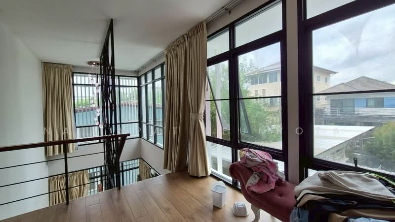 4-BR House, Bangkok, Lat Phrao, Bangkok, 4 Bedrooms, 400 sqm, Single Detached House For Sale, by Nattapat Reunyota, 500373530 - DDproperty.com