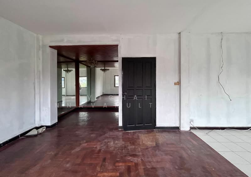 การใช้งานแบบผสมผสาน สำหรับ เช่า ใน คลองตันเหนือ, กรุงเทพ, คลองตันเหนือ, วัฒนา, กรุงเทพ, 260 ตร.ม., ตึกแถว-อาคารพาณิชย์ ให้เช่า, โดย Vichai Annavakulthorn, 500373591 - DDproperty.com