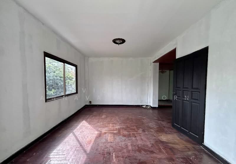 Mixed Use for Rent in Khlong Tan Nuea, Bangkok, Khlong Tan Nua, Watthana, Bangkok, , 260 sqm, Shophouse For Rent, by Vichai Annavakulthorn, 500373591 - DDproperty.com