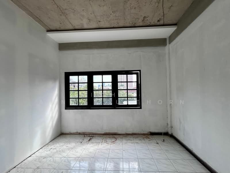 Mixed Use for Rent in Khlong Tan Nuea, Bangkok, Khlong Tan Nua, Watthana, Bangkok, , 260 sqm, Shophouse For Rent, by Vichai Annavakulthorn, 500373591 - DDproperty.com