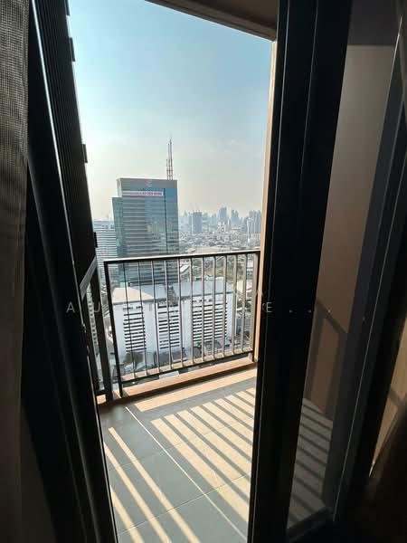 Oka Haus Sukhumvit 36, Bangkok, 3399 Rama 4 Road, Khong Tan, Khlong Toei, Bangkok, 1 Bedroom, 27 sqm, Condo For Sale, by Pemika Aukkaraleekul, 500373613 - DDproperty.com