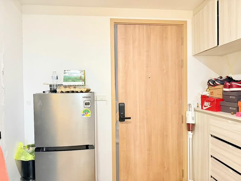 The Livin Phetkasem, Bangkok, 689 Petchkasem Road, Bang Wa, Phasi Charoen, Bangkok, 2 Bedrooms, 45 sqm, Condo For Sale, by Nattapat Reunyota, 500373628 - DDproperty.com