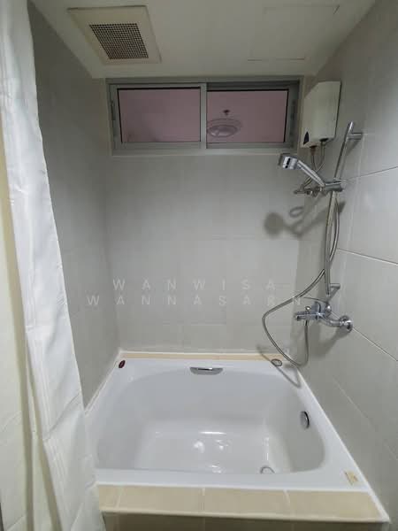 Condo One X Sukhumvit 26, Bangkok, Soi Sukhumvit 26, Sukhumvit Road, Khong Tan, Khlong Toei, Bangkok, 1 Bedroom, 51 sqm, Condo For Rent, by Wanwisa Wannasarn, 500373632 - DDproperty.com