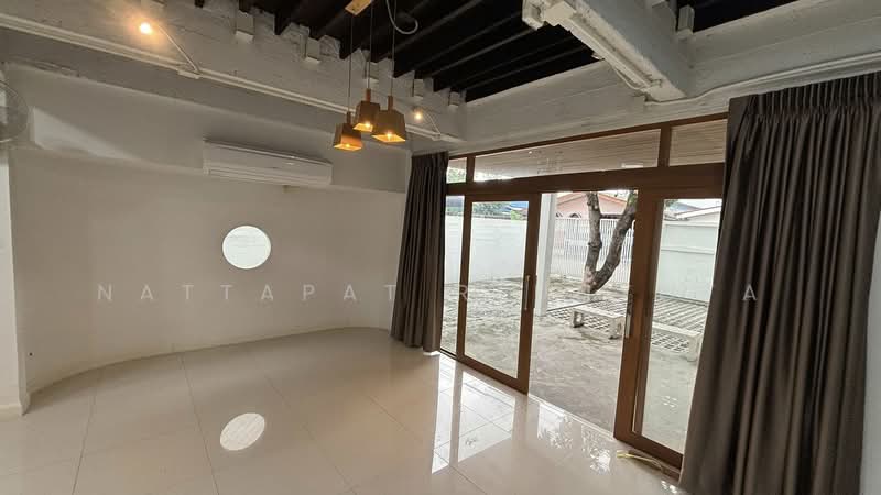 undefined, กรุงเทพ, ลาดพร้าว, กรุงเทพ, 200 ตร.ม., บ้านเดี่ยว ขาย, โดย Nattapat Reunyota, 500373639 - DDproperty.com