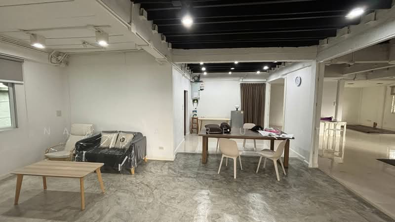 undefined, กรุงเทพ, ลาดพร้าว, กรุงเทพ, 200 ตร.ม., บ้านเดี่ยว ขาย, โดย Nattapat Reunyota, 500373639 - DDproperty.com