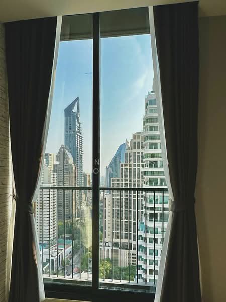 Noble State 39, Bangkok, 35 Soi Sukhumvit 39, Khlong Tan Nua, Watthana, Bangkok, 1 Bedroom, 30 sqm, Condo For Rent, by Boonraksa Sopak, 500373664 - DDproperty.com