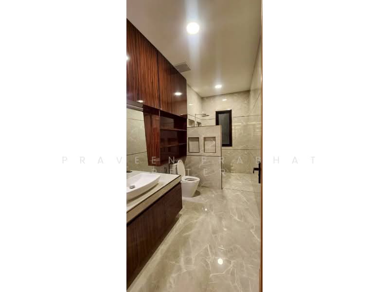 Living 21 at Mabprachan, Chon Buri (Pattaya), Bang Lamung, Bang Lamung (Pattaya), Chon Buri (Pattaya), 4 Bedrooms, 408 sqm, Single Detached House For Rent, by Praveen Peter, 500373724 - DDproperty.com