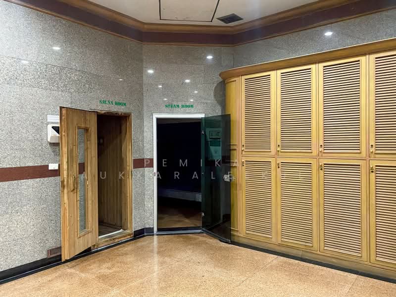 Asoke Place, Bangkok, Asok Montri Rd, Khlongtoei Nua, Watthana, Bangkok, 2 Bedrooms, 81 sqm, Condo For Sale, by Pemika Aukkaraleekul, 500373754 - DDproperty.com