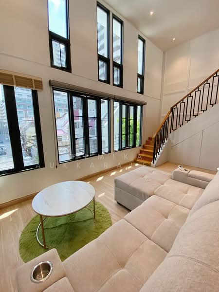 undefined, Bangkok, Khong Tan, Khlong Toei, Bangkok, 4 Bedrooms, 280 sqm, Single Detached House For Sale, by Pemika Aukkaraleekul, 500373811 - DDproperty.com