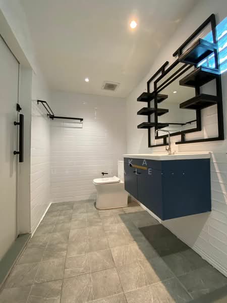 undefined, Bangkok, Khong Tan, Khlong Toei, Bangkok, 4 Bedrooms, 280 sqm, Single Detached House For Sale, by Pemika Aukkaraleekul, 500373811 - DDproperty.com