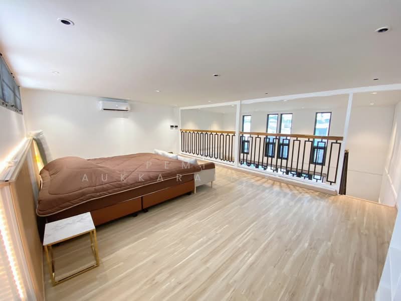 undefined, Bangkok, Khong Tan, Khlong Toei, Bangkok, 4 Bedrooms, 280 sqm, Single Detached House For Sale, by Pemika Aukkaraleekul, 500373811 - DDproperty.com