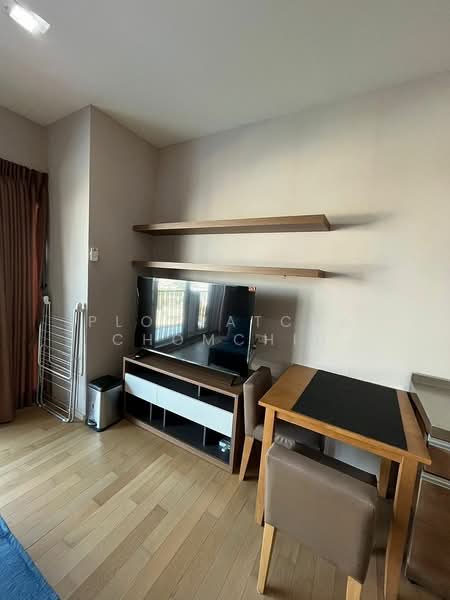 Noble Reveal, Bangkok, 36 Soi Sukhumvit 63, Ekamai Road, Phra Kanong Nua, Watthana, Bangkok, 1 Bedroom, 32 sqm, Condo For Rent, by Ploypatcha Chomchid, 500373840 - DDproperty.com