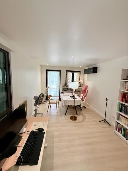 Estara Haven Pattanakan 20, Bangkok, Phatthanakan 20, Phatthanakan Road, Suan Luang, Bangkok, 4 Bedrooms, 290 sqm, Townhouse For Sale, by Ter ., 500373845 - DDproperty.com