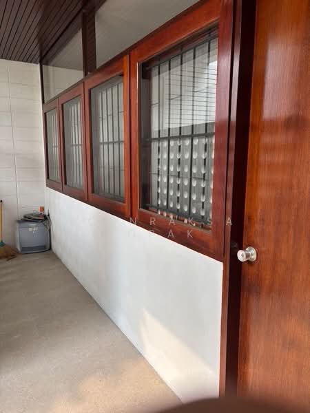 3-BR House, Bangkok, Khlong Tan Nua, Watthana, Bangkok, 3 Bedrooms, 340 sqm, Single Detached House For Rent, by Boonraksa Sopak, 500373858 - DDproperty.com