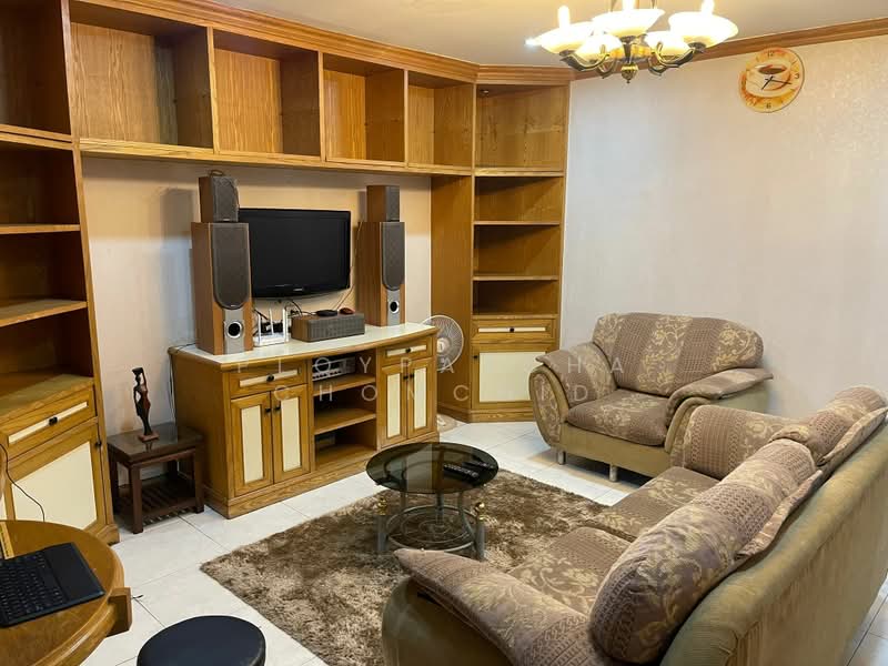 The Prime Suites, Bangkok, 17 Sukhumvit Soi 18, Khlong Toei, Bangkok, 1 Bedroom, 60 sqm, Condo For Rent, by Ploypatcha Chomchid, 500373894 - DDproperty.com