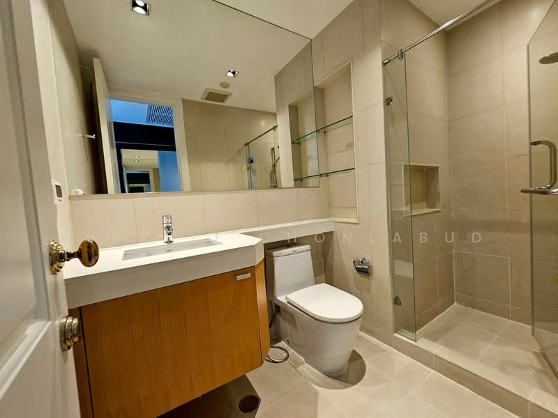 Athenee Residence, Bangkok, 65 Witthayu Road, Lumphini, Pathum Wan, Bangkok, 3 Bedrooms, 216 sqm, Condo For Rent, by Sutavee Chonlabud, 500373899 - DDproperty.com