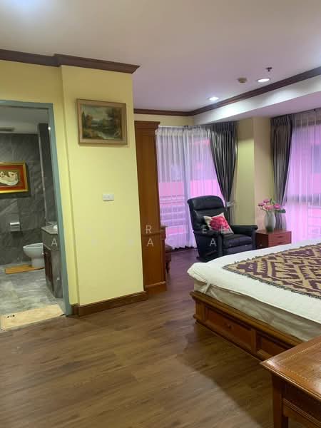 Baan Prueksasiri 1, Bangkok, 5 Soi Phetchaburi 11, Thanon Phaya Thai, Ratchathewi, Bangkok, 3 Bedrooms, 121 sqm, Condo For Sale, by Natrinee Aphirachatanon, 500373927 - DDproperty.com