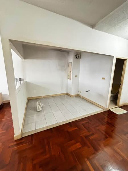 The Winning Tower, Bangkok, 958 Sukhumvit 71 Road, Khlong Tan Nua, Watthana, Bangkok, 1 Bedroom, 70 sqm, Condo For Sale, by Property Expert, 500373930 - DDproperty.com