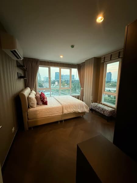 Voque Sukhumvit 16, Bangkok, Soi Sukhumvit 16, Khlong Toei, Khlong Toei, Bangkok, 1 Bedroom, 52 sqm, Condo For Rent, by Sutavee Chonlabud, 500373937 - DDproperty.com