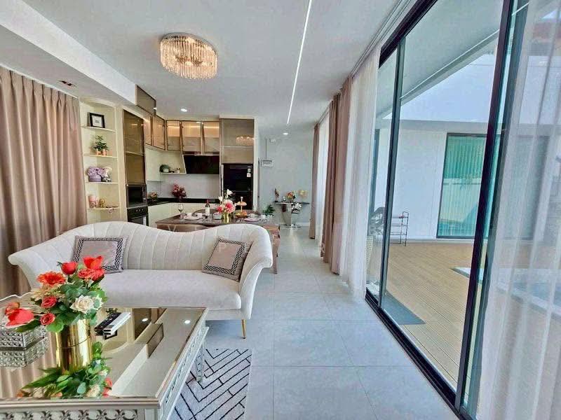 Palm Lakeside Villas : ปาล์ม เลคไซด์ วิลล่า, ชลบุรี, โป่ง, บางละมุง, ชลบุรี, 280 ตร.ม., วิลล่า ให้เช่า, โดย Praveen Prabhat Peter, 500373953 - DDproperty.com
