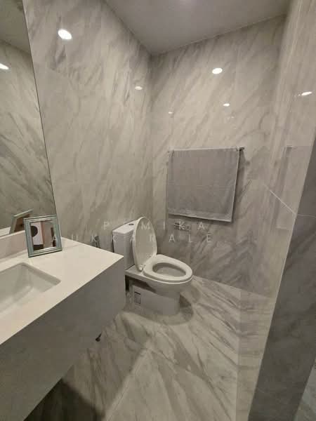 Coco Parc, Bangkok, 1150 Rama 4 Road, Khlong Toei, Bangkok, 2 Bedrooms, 65 sqm, Condo For Sale, by Pemika Aukkaraleekul, 500373995 - DDproperty.com