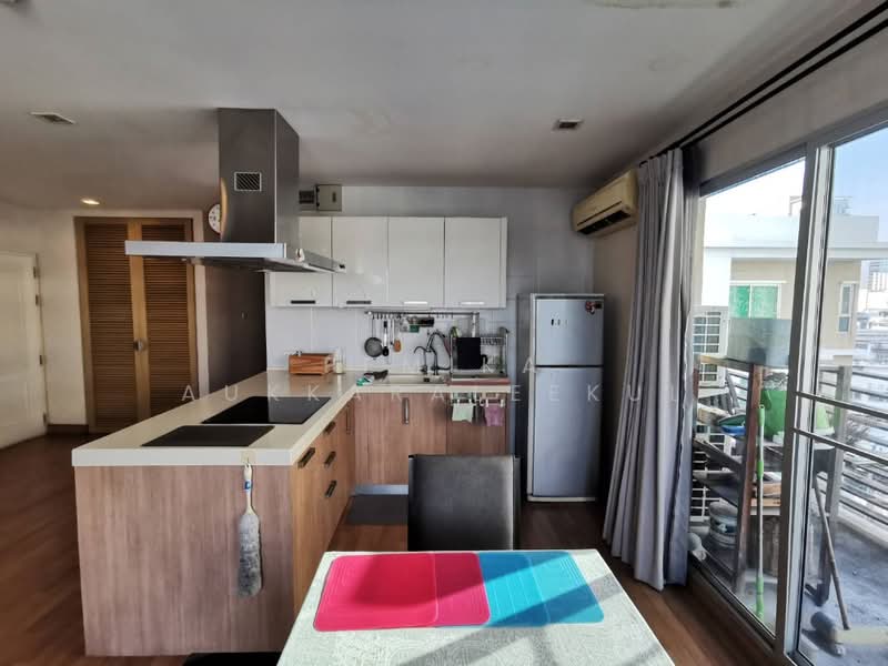 Tree Condo Ladprao 27, Bangkok, Ladprao, Chan Kasem, Chatuchak, Bangkok, 3 Bedrooms, 110 sqm, Condo For Sale, by Pemika Aukkaraleekul, 500373997 - DDproperty.com