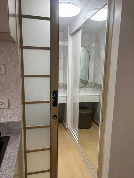 Chateau In Town Ratchada 17, Bangkok, Ratchadaphisek, Din Daeng, Bangkok, 1 Bedroom, 35 sqm, Condo For Sale, by Property Expert, 500373999 - DDproperty.com