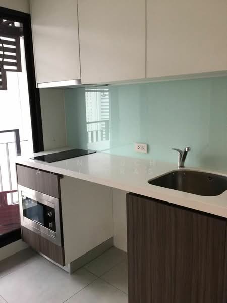 Urbano Absolute Sathon-Taksin, Bangkok, 345 Charoen Nakhon 14/2 Alley, Khlong Ton Sai, Khlong San, Bangkok, 1 Bedroom, 30 sqm, Condo For Sale, by Intouch Abhinorasaeth, 500374012 - DDproperty.com