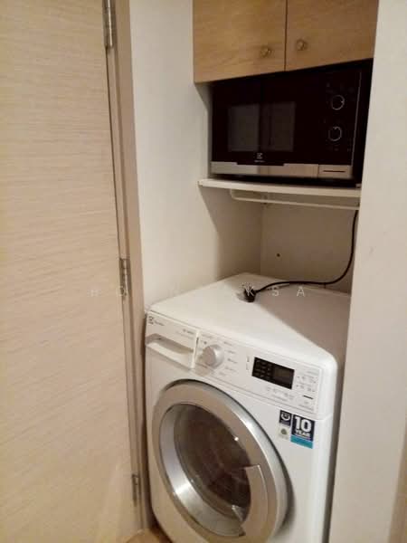 Liv @ 49, Bangkok, 9 Sukhumvit 49 Rd, Khlong Tan Nua, Watthana, Bangkok, 1 Bedroom, 40 sqm, Condo For Rent, by Boonraksa Sopak, 500374053 - DDproperty.com