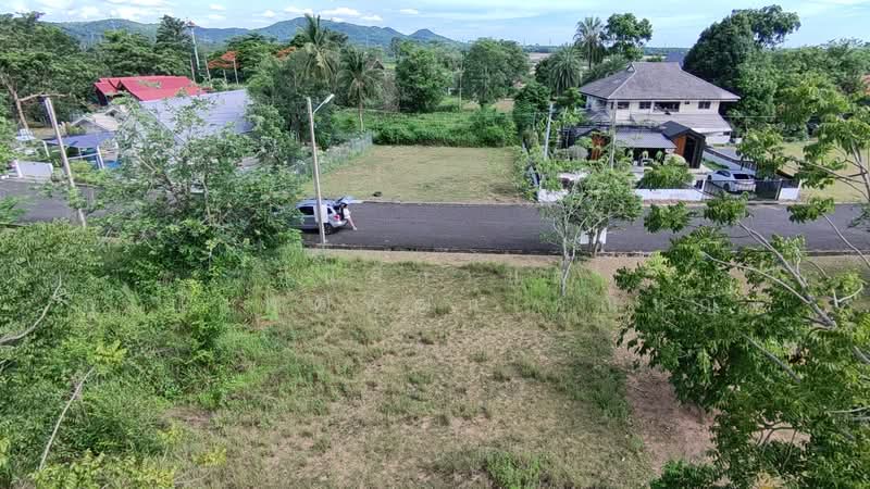 ขายที่ดิน จัดสรร 125ตรว. โครงการบ้านเนินน้ำ แวดล้อมด้วยธรรมชาติ เหมาะสร้างบ้านพัก ตะเคียนเตี้ย, ชลบุรี, บางละมุง, ชลบุรี, 500 ตร.ม., ที่ดิน ขาย, โดย ชื่นศิกานต์ ภูเบศพุฒิพัฒน์ คุณหญิง, 500374087 - DDproperty.com