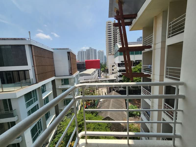The Amethyst 39, Bangkok, Sukhumvit, Khlong Tan Nua, Watthana, Bangkok, 3 Bedrooms, 110 sqm, Condo For Sale, by Pemika Aukkaraleekul, 500374093 - DDproperty.com