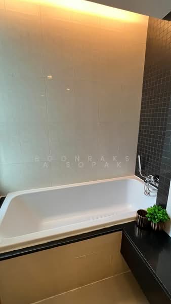 Beverly 33 by Aspira, Bangkok, 33 Sukhumvit Road, Khlong Tan Nua, Watthana, Bangkok, 1 Bedroom, 40 sqm, Apartment For Rent, by Boonraksa Sopak, 500374100 - DDproperty.com