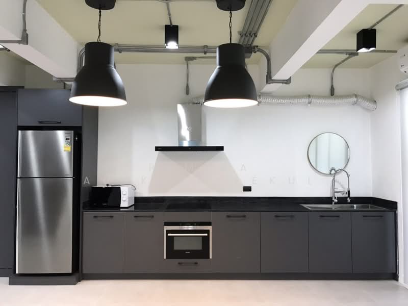 Prompak Gardens Condominium, Bangkok, Sukhumvit, Khlongtoei Nua, Watthana, Bangkok, 3 Bedrooms, 342 sqm, Condo For Sale, by Pemika Aukkaraleekul, 500374125 - DDproperty.com