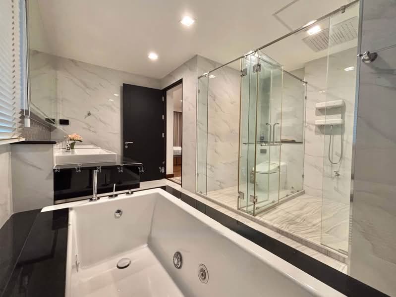 Perfect Masterpiece Sukhumvit 77, Samut Prakan, Soi Mu Ban Perfect Place Sukhumvit 77, Rachathewa, Bang Plee, Samut Prakan, 5 Bedrooms, 530 sqm, Single Detached House For Rent, by มนัสนันท์ สิริรุจิรัตน์, 500374156 - DDproperty.com