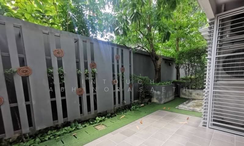 Maestro 39, Bangkok, Sukhumvit Road, Khlong Tan Nua, Watthana, Bangkok, 2 Bedrooms, 96 sqm, Condo For Sale, by Intouch Abhinorasaeth, 500374181 - DDproperty.com
